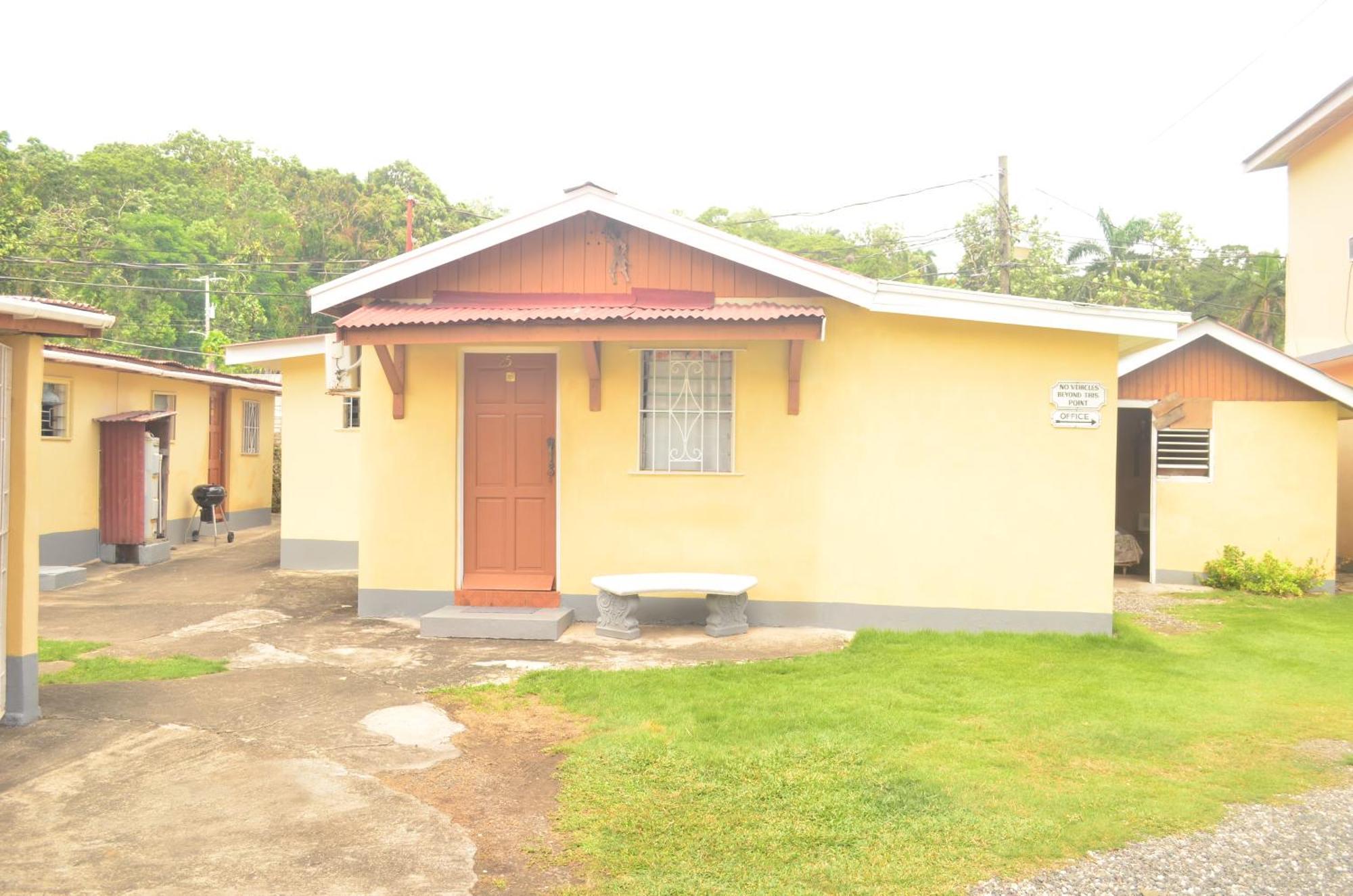 Little Shaw Park Guest House Ότσο Ρίος Εξωτερικό φωτογραφία